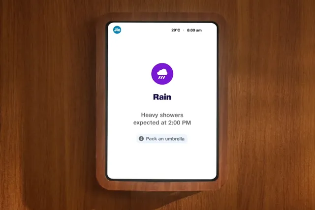 Jio TeleFrame:Reliance 在 2026 年度股东大会上发布的 AI 家庭中枢设备,配备多个 AI 代理。