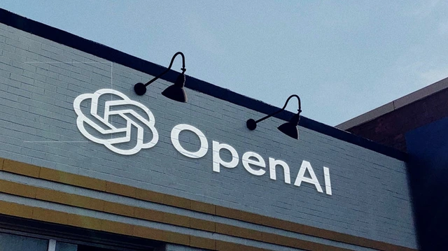 OpenAI 总部大楼外景。GPT-5.6 今日起通过 ChatGPT 和 API 向全球公众开放。